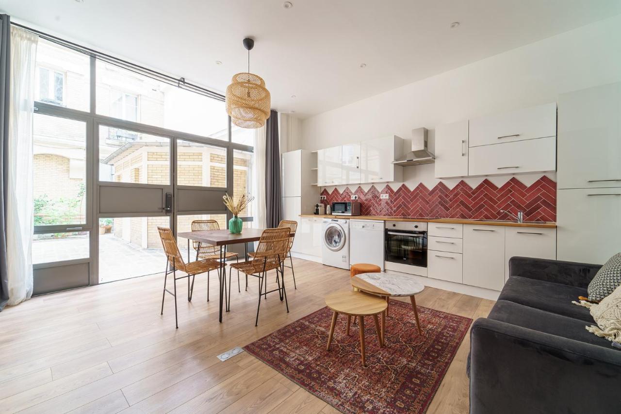 Parisuites Central Canal Saint Martin Chic & Design & Cosy Exterior photo